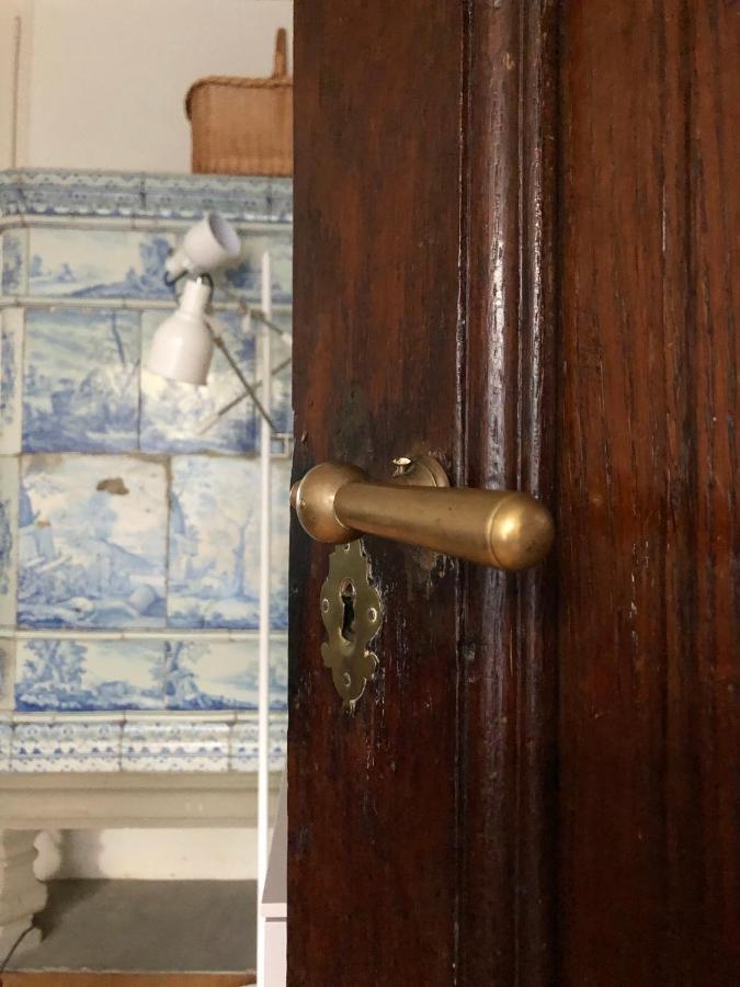 Historical And Modern Flat By Zytglogge - 2Nd Floor Apartment Bern Bagian luar foto