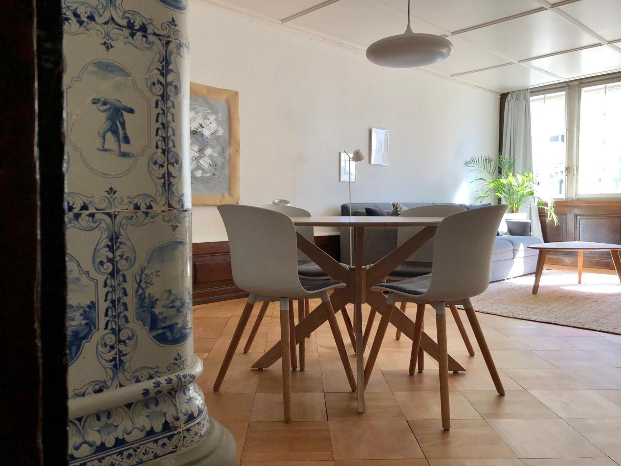 Historical And Modern Flat By Zytglogge - 2Nd Floor Apartment Bern Bagian luar foto